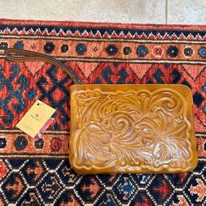 Elegant Brown Leather Clutch